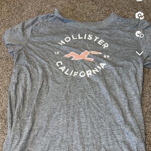 Gray and pink hollister T - shirt size M